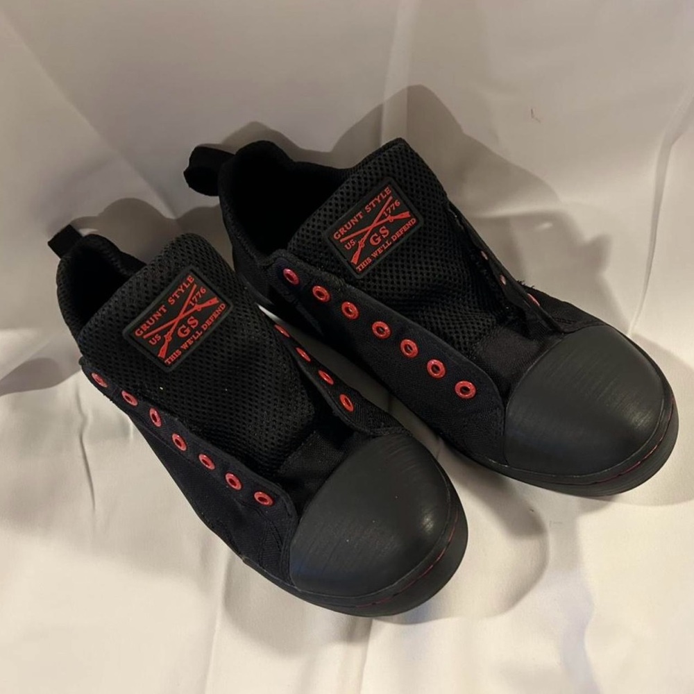 Grunt Style Black and Red Men's Loafers